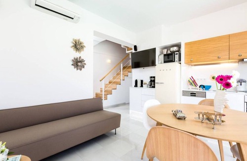Pigianos Kampos Villa | Eeanthe by the beach! Thalasses