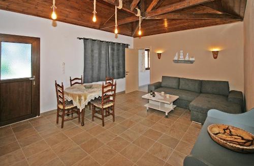 Vourvourou Villa | Efi's Home