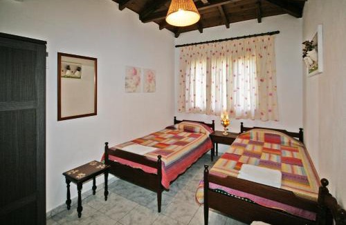Vourvourou Villa | Efi's Home