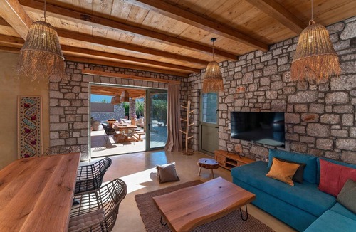 Kolymbia Villa | Eftopia Villa Kolympia by Onar Villas