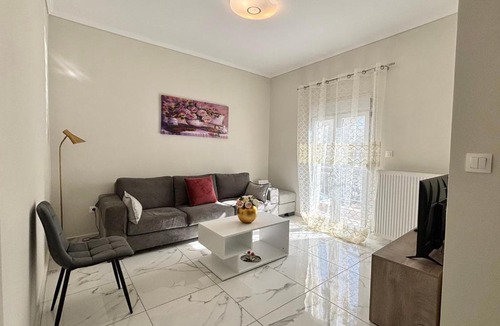 Stavroupoli Apartment | Elegant and cozy escape in Nikopoli Thessaloniki