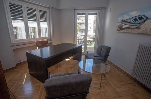 Mousio Apartment | Elegant Apartment Downtown Athens II