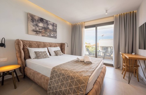 Kallithea Hotel | Elegant Maltepe Accommodation