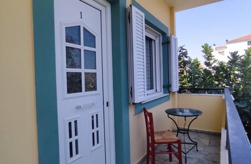 Monemvasia Apartment | Eleni's quiet double room with balcony