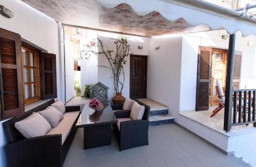 Neo Klima House | Eleni Studios Neo Klima Skopelos