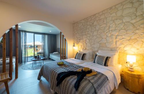 Paralia Kourna Hotel | Eliros Mare Beachfront Poem Hotel