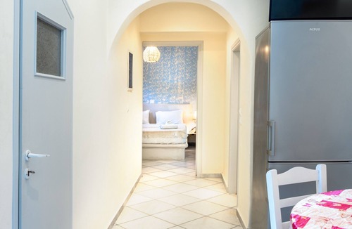 Naxos House | Elysium Cottage with Sea View, Wi-Fi, and Air Conditioning