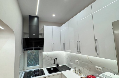 Rade Apartment | Emar Luxury Apartment-Modern,Bright & Spacious Stay in Central Durres (Sleeps 4)
