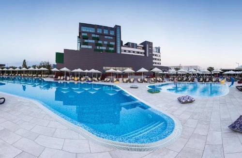 Çagllavicë Hotel | Emerald Hotel