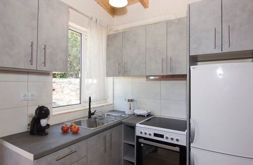Lefktron Apartment | Emilia s Guest House With Sea View Balcony Stoupa