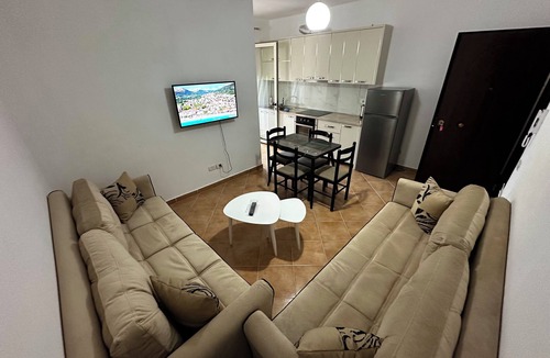 Shkembi i Kavajes Apartment | Emmy Apartments Golem Durres