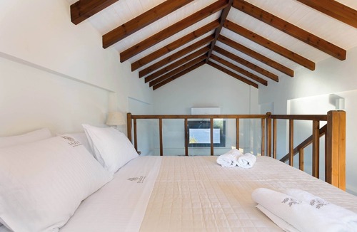 Koroni Bed & Breakfast | Eneos Residence - Koroni Garden Getaway