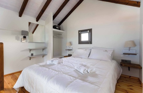 Koroni Bed & Breakfast | Eneos Residence - Koroni Poolside Gem