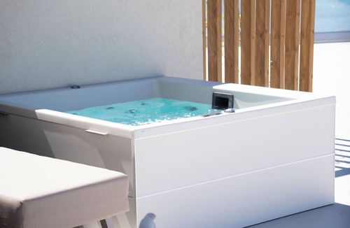 Plomari Apartment | Enplomare