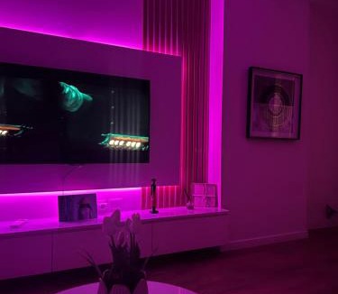 Tirana Apartment | Enrik