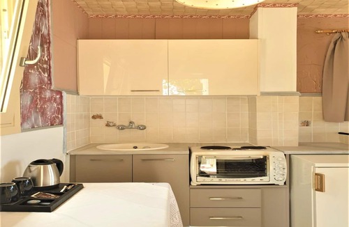 Piskopiano Villa | Entire Villa full View 3 bedrooms 3 bathrooms 3 kitchens