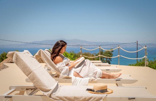 Naxos Villa | Eolia Haven Collection