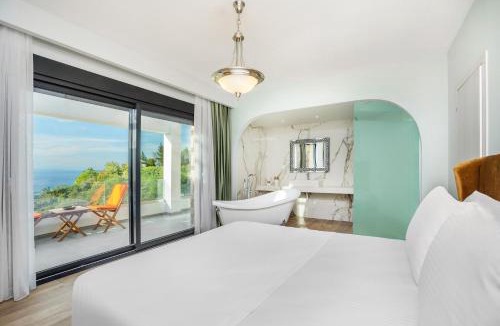 Kassandra Villa | Epta Villas Luxury Redefined