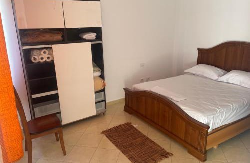 Tirana Apartment | Eretz
