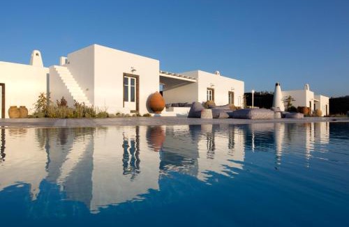 Fira Resort | Erosantorini Luxury Private Estate & Suites