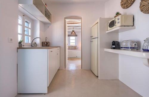Mandrakia House | Esperanza Home Mandrakia