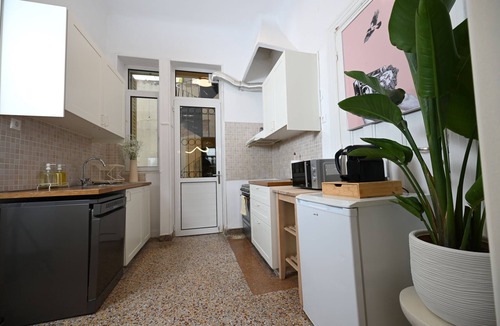 Ilisia Apartment | Estia Athéna - 4+1 Bedrooms next to Hilton