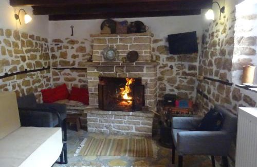 Zagori Apartment | Estia Tsialiki