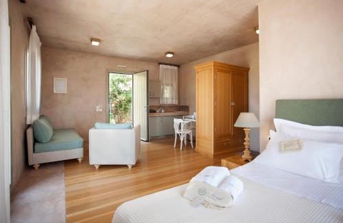 Kithira House | Estia3 - Living Experience