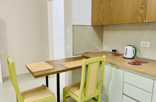 Divjake Apartment | EuroVelo - Entire apartment - City Center