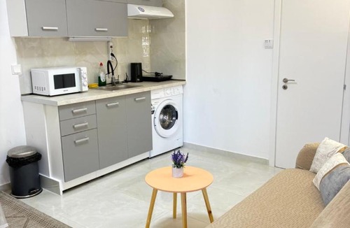 Paiania Apartment | evaxila papaflessa 机场附近