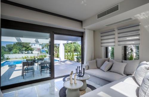 Haniotis Apartment | Ever Blue Exclusive Villa - Sunrise Villas