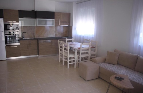 Shengjin Apartment | Everest Apartments Shengjin
