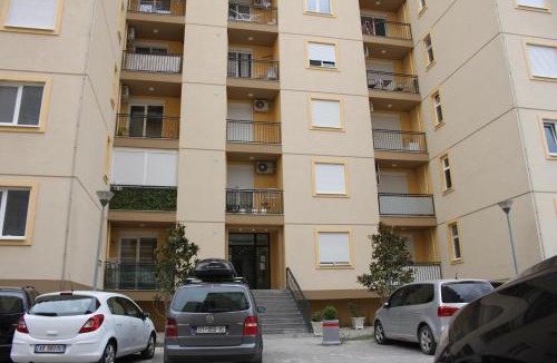 Shengjin Apartment | Everest Apartments Shengjin