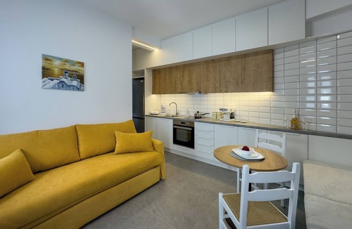 Folegandros Town Hotel | Evgenia Rooms