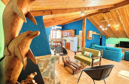 Agii Apostoli Apartment | Evoikos Blue Villa-Sea View & Garden for 5 by ΜΡS
