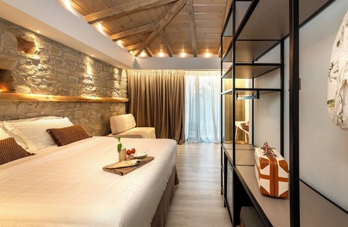 Xirokampi Hotel | Evoras Boutique Hotel