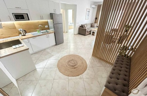 Shkembi i Kavajes Apartment | Exceptional 2-Bedroom Beachfront Apartment with Sea View, WiFi & AC