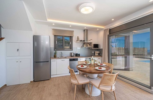 Leivathos Villa | EXECUTIVE VILLA II, Villa