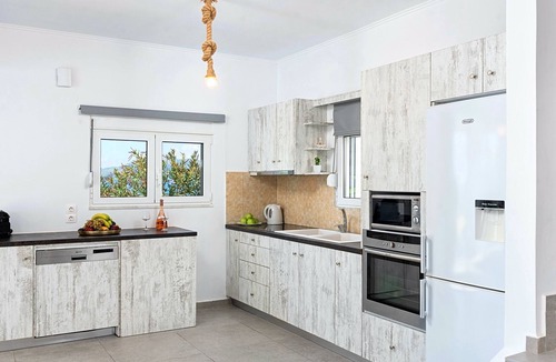 Dramia House | für 10 Personen in Draia, Kreta (West-Kreta) by Interhome