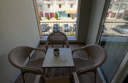 Erseke Apartment | Fabulous 4-bedroom apartment with AC in charming Ersekë