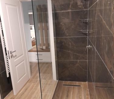 Shkembi i Kavajes Apartment | Family apartment PePa Dürres