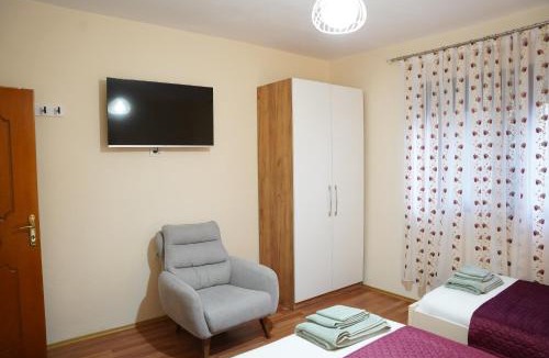Tirana Villa | Family Home