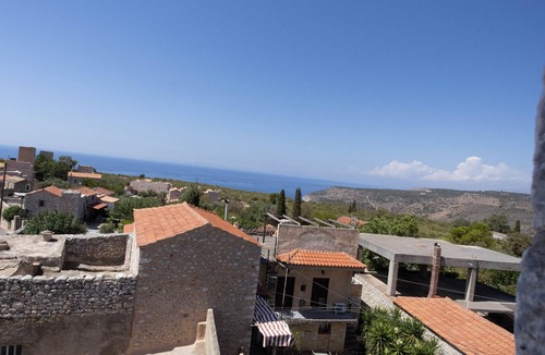 Omales Apartment | Family Room - Castello di Haria