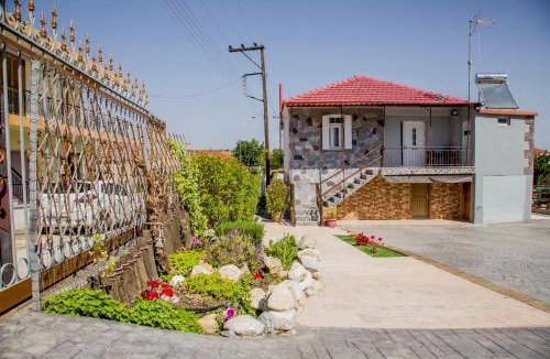 Tragilos House | Farma House Vasilo - Escape Cottage Retreat
