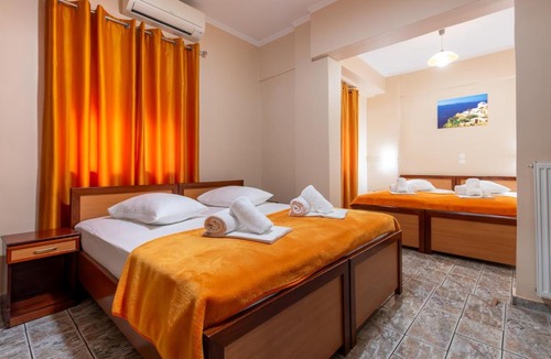 Piraeus Hotel | Faros I