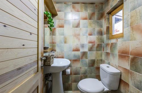 Qerek Apartment | Ferma Gold by PikHost