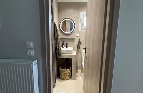 Glyfada Apartment | FiftyFiveLoft in Ano Glyfada