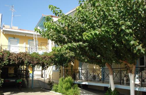 Myrina Hotel | Filoktitis
