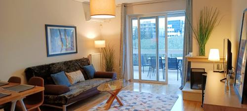 Khalandrion Apartment | Filoxenia House Marousi -private parking-