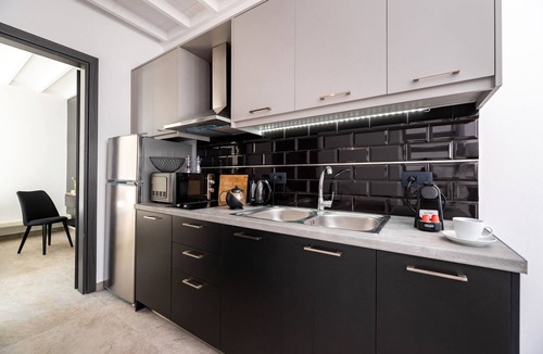 Perissa House | Filoxenia Luxury Villas
